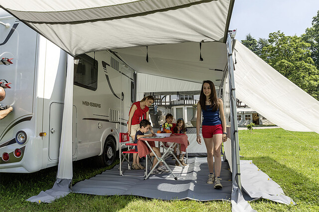 Auvent Fiamma Privacy Room Ultra Light VAN 260 – Image 31