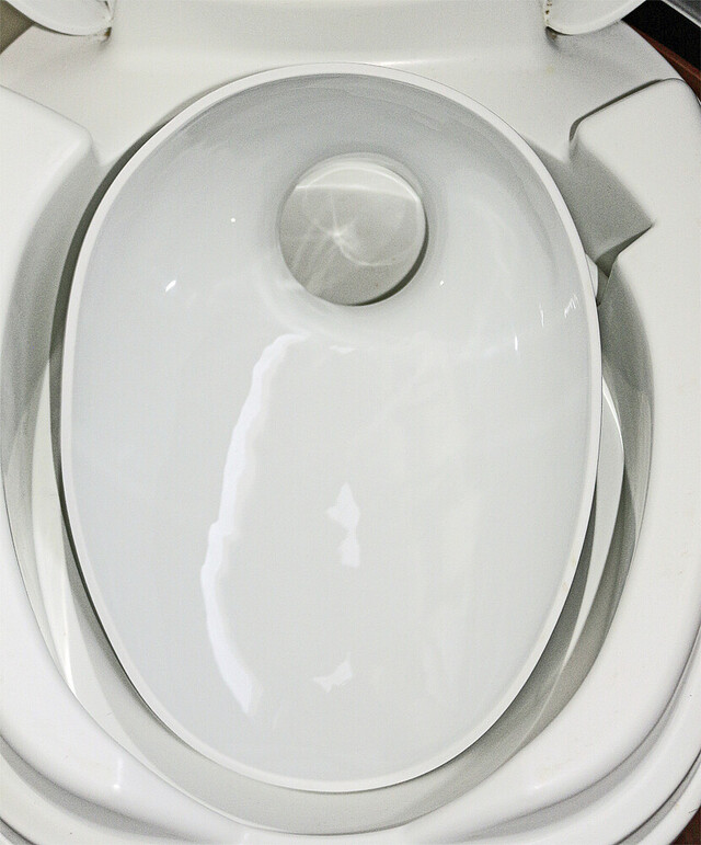 Insert en porcelaine TWUSCH Compatible avec Toilettes Thetford C2/C3/C4 – Image 7